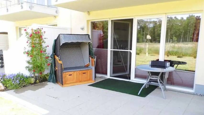 Ferienwohnung für 2 Personen, mit Terrasse in Gelbensande
