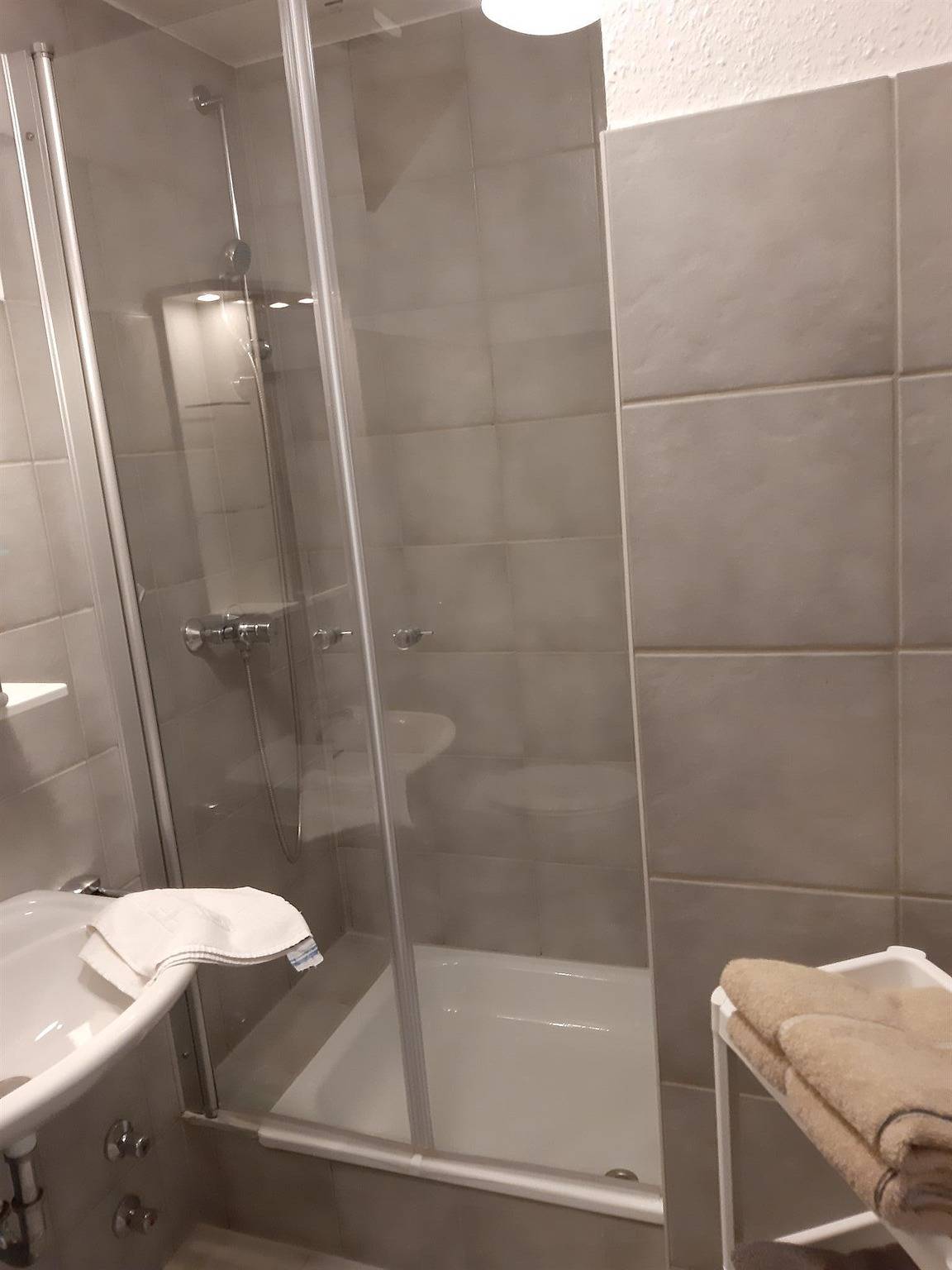 Ganze Ferienwohnung, Appartement 1 in Garding, Eiderstedt