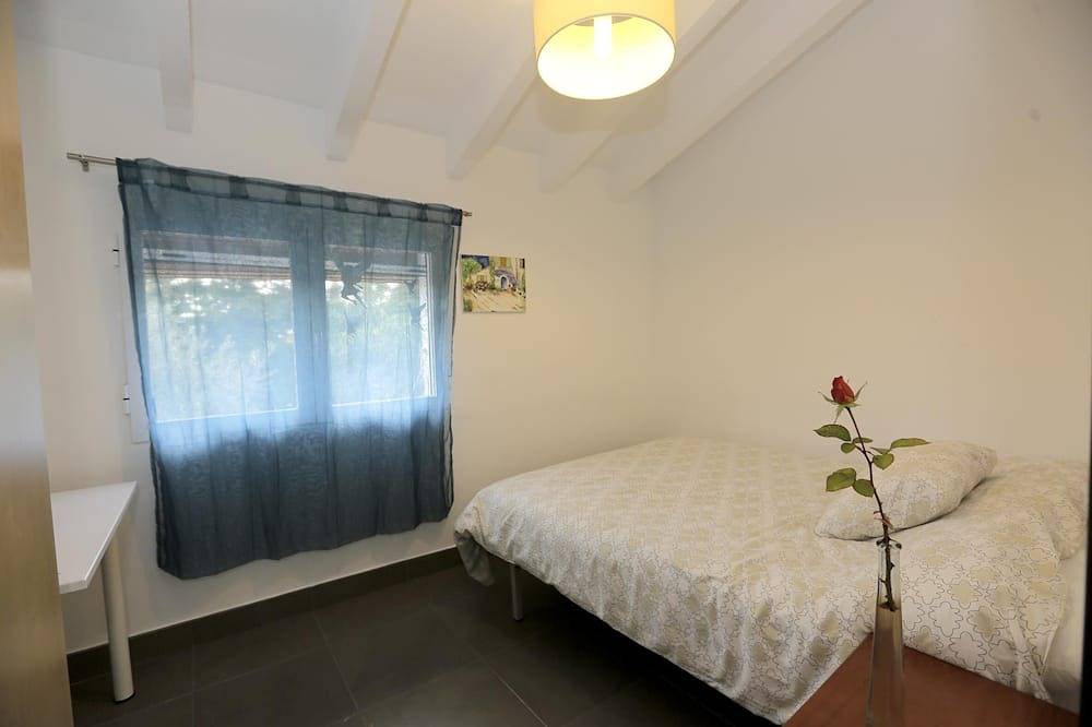 El Campillo, country house near the beach for large groups in Navajas, Castellón Province