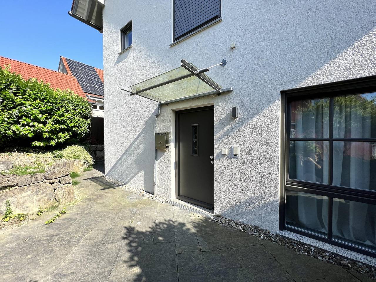 Ganze Wohnung, 'Lo Ferienwohnung' mit Terrasse und Wlan in Friedrichshafen, Region Bodensee-Oberschwaben