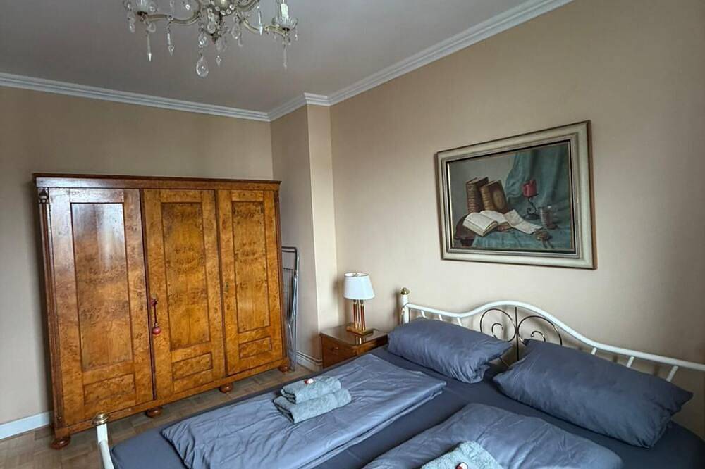 Velmora Boutique Suites: 2 Design Apartments für 12 Personen in Lübeck (Stadt), Lübeck