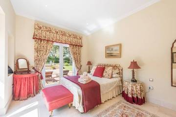 Villa pour 12 Personnes dans San Roque Club, San Roque, Photo 2