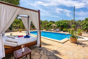 Villa in Llubí, Majorca Center für 4 