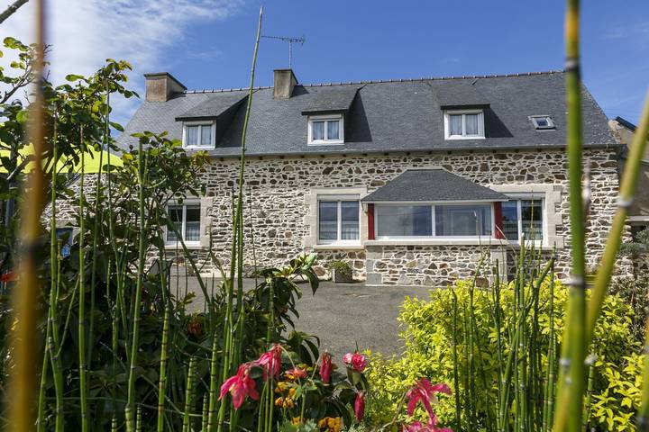 Gîte pour 6 personnes, avec jardin, animaux acceptés à Pleumeur-Gautier - 3