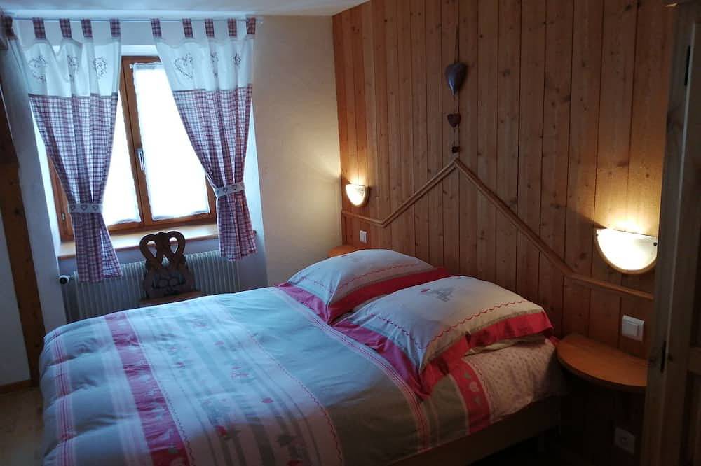 Entire apartment, Former farmhouse at the heart of nature in Breitenbach-Haut-Rhin, Parc naturel régional des Ballons des Vosges