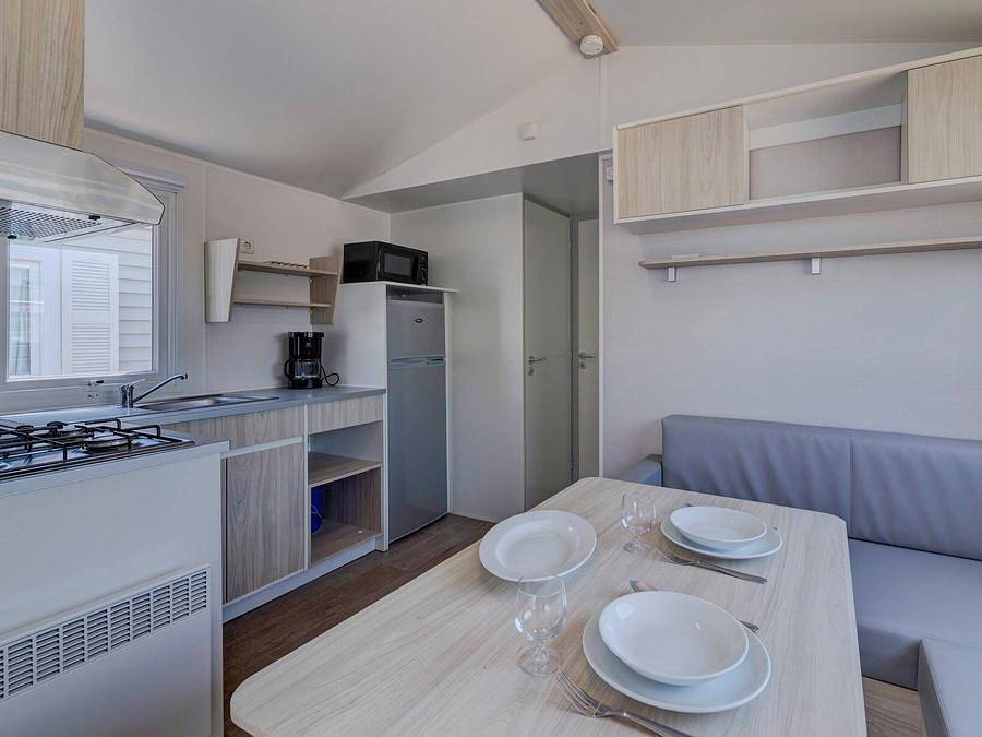 Camping Le Palace - Mobile home 6 persons - Mobile-home | Comfort | 2 Bedrooms | 4/6 Pers. | Single terrace in Soulac-sur-Mer, Lesparre-Médoc region
