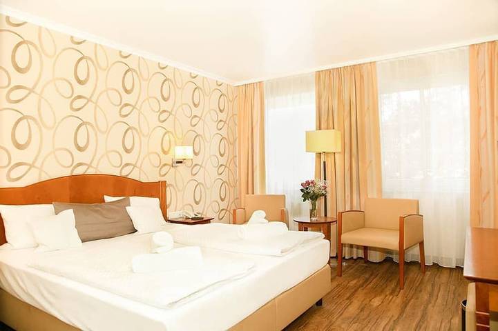 Apartmenthotel für 2 Personen, mit Sauna und Garten - 1