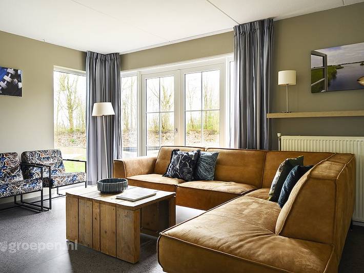 Ferienhaus für 20 Personen, mit Terrasse und Sauna sowie Balkon/Terrasse in Friesland - 2