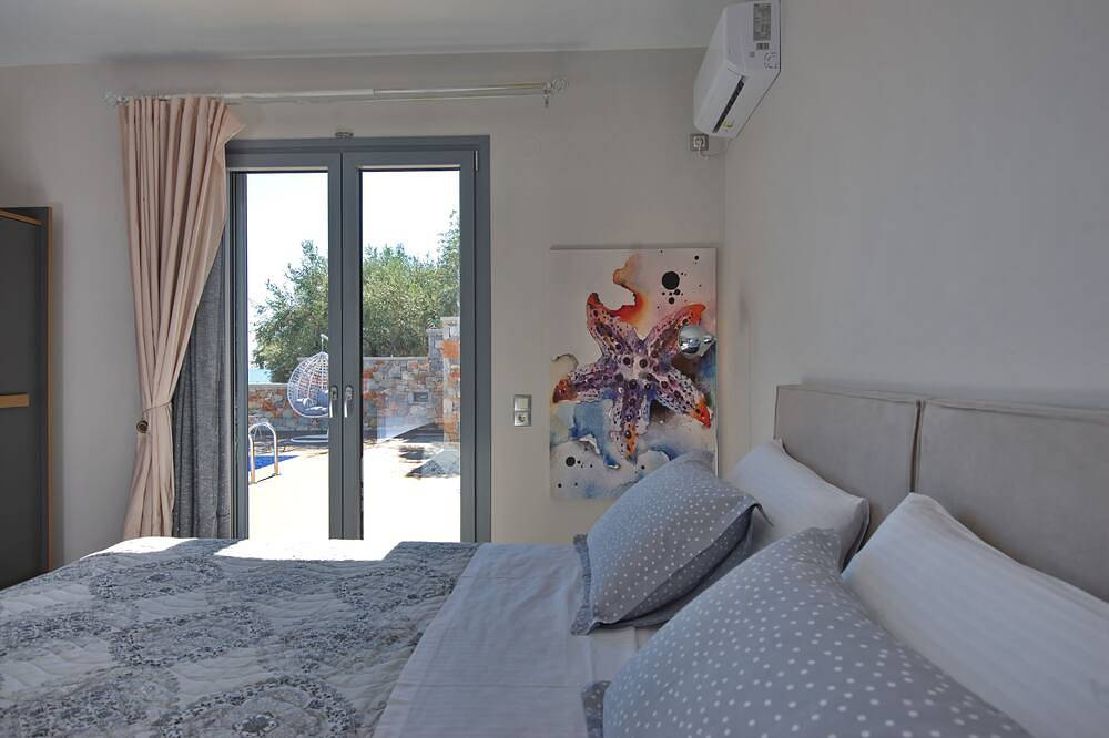 Enjoy the private pool at fully equipped, modern beach house. in Alonissos