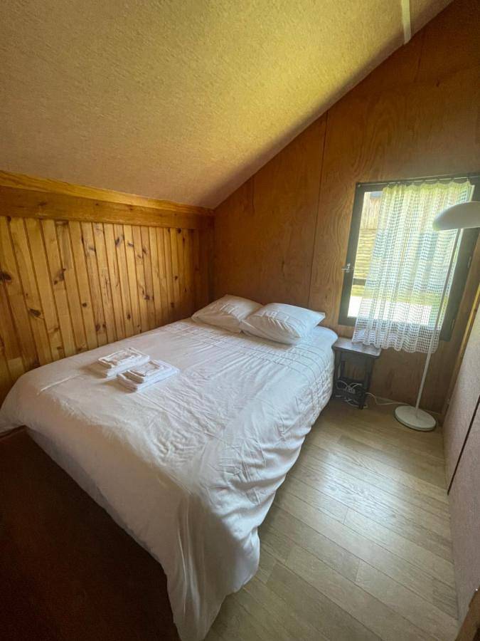 Gîte pour 6 personnes, avec terrasse et vue dans Station du Mourtis - 3