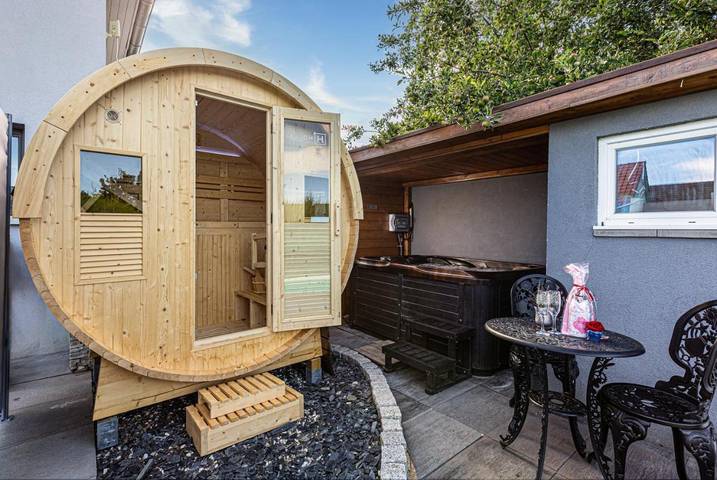 Appartement de vacances pour 3 personnes, avec Jacuzzi ainsi que Terrasse et Sauna
