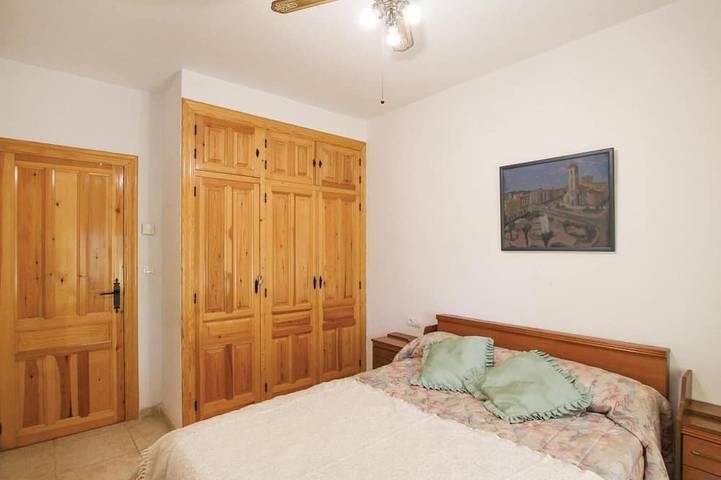 Location de vacances pour 23 personnes, animaux acceptés dans La Marina - 3