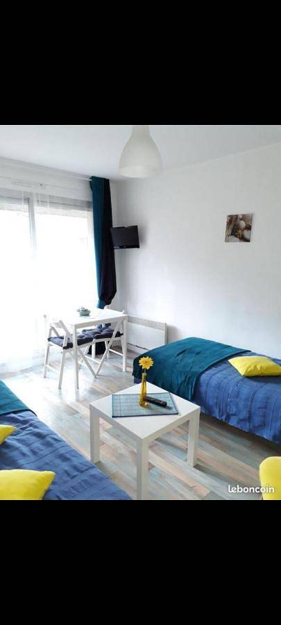 Gîte pour 2 personnes, avec vue et balcon dans Thermes de Bagnoles de l'Orne - 3