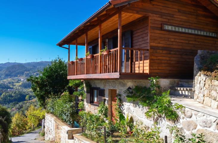 Casa charmosa em Celorico de Basto com vista para a montanha in Ribas, Distrito de Braga