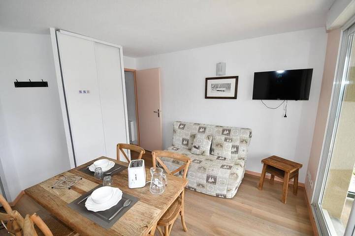 Gîte pour 4 personnes, avec terrasse ainsi que sauna et piscine, animaux acceptés à Loudervielle - 4