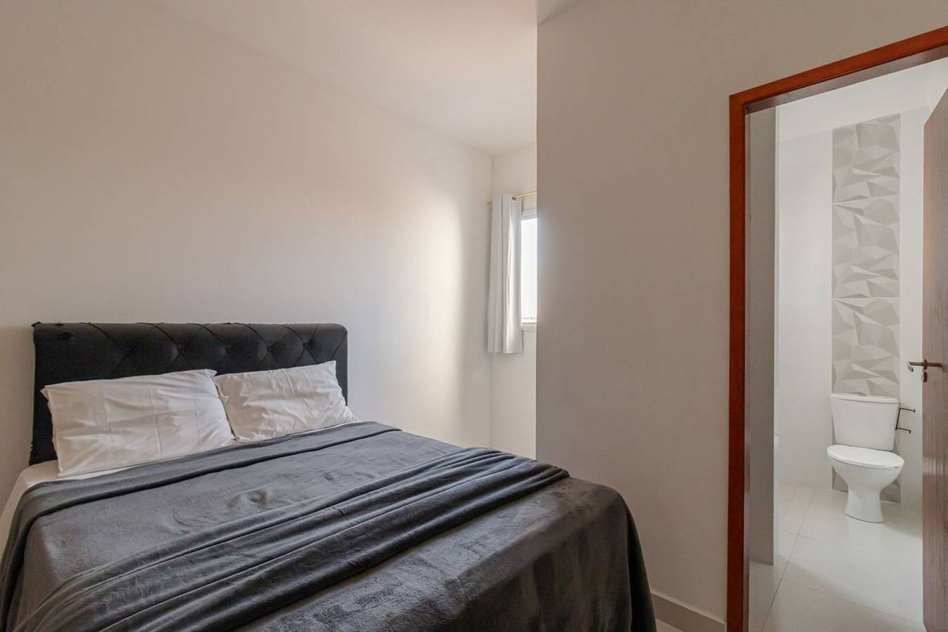 Casa Pet Friendly c/ Churrasqueira 350 m da Praia in Vila Caiçara, Praia Grande