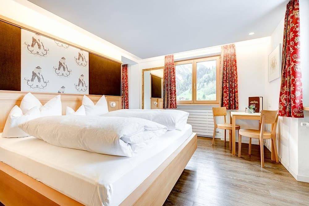 Hotel Gasthof Kreuz - Einzelzimmer in Sonntag, Lechquellengebirge