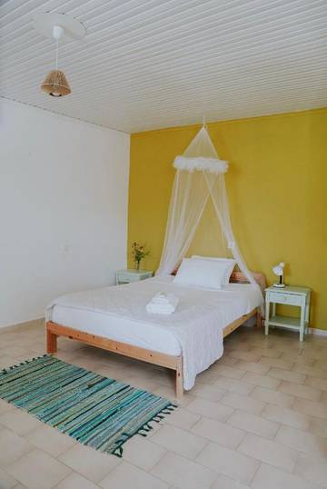 Chambre d’hôte pour 2 personnes, avec vue et jardin dans Cos