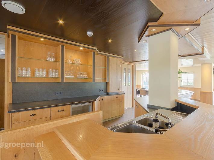 Ferienhaus für 80 Personen, mit Terrasse und Balkon/Terrasse in Nordbrabant - 4