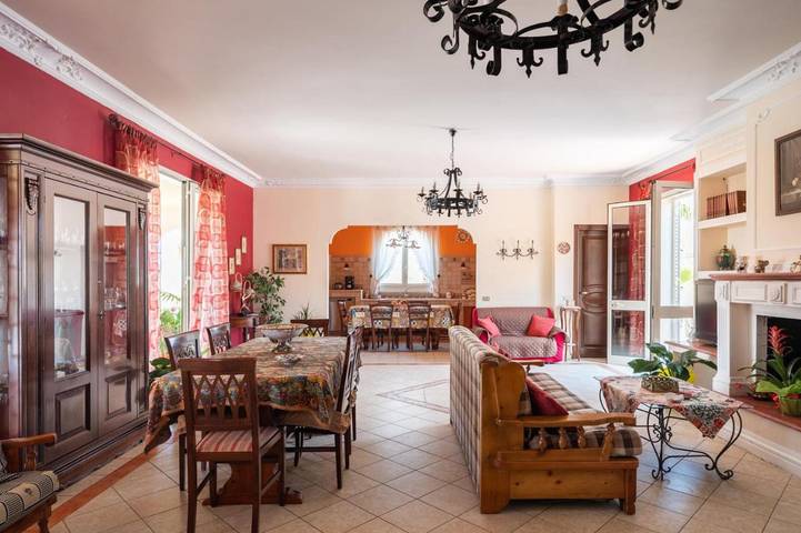 Location de vacances pour 8 personnes, avec jardin et piscine à Menfi - 2