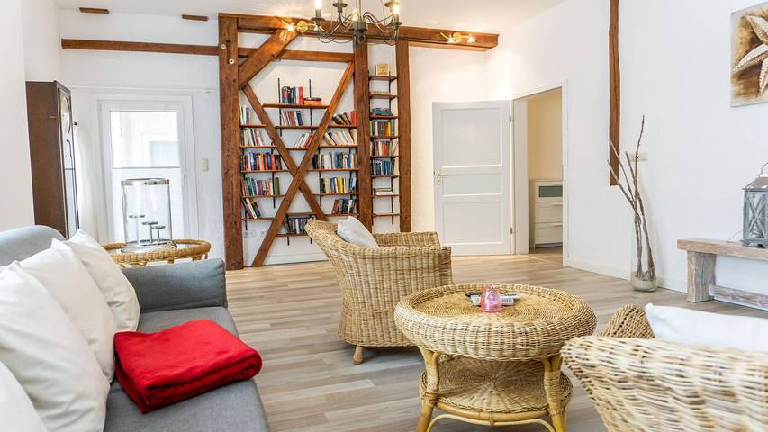 Ferienwohnung für 5 Personen, mit Garten und Ausblick in Tating
