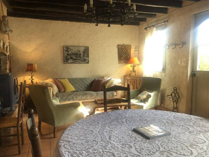 Gîte pour 6 personnes, avec jardin et terrasse, animaux acceptés dans Saint-Amand-Montrond - 2