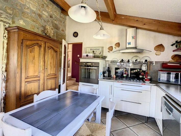 Location de vacances pour 6 personnes, avec balcon à Saint-Pierre-de-Colombier - 3