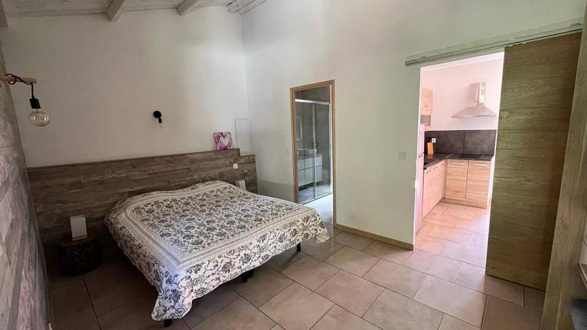 Location de vacances pour 8 personnes, avec jardin ainsi que vue et piscine à Poggio-Mezzana - 2