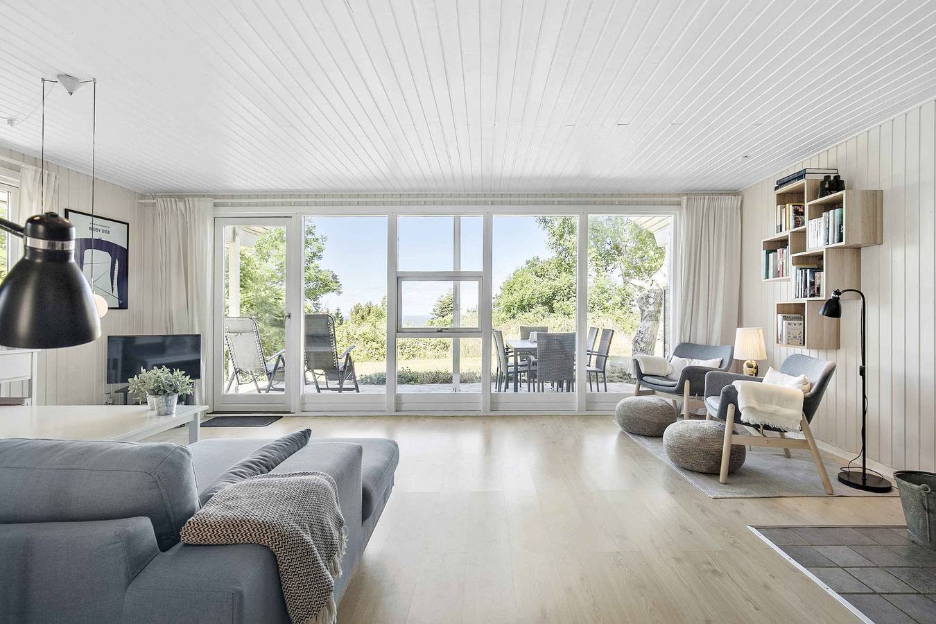 Helles und gemütliches Ferienhaus mit Meerblick in Hasle, Bornholm