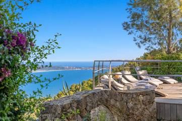 Casa Vacanza per 12 Persone in Hyeres, Toulon e dintorni, Foto 2