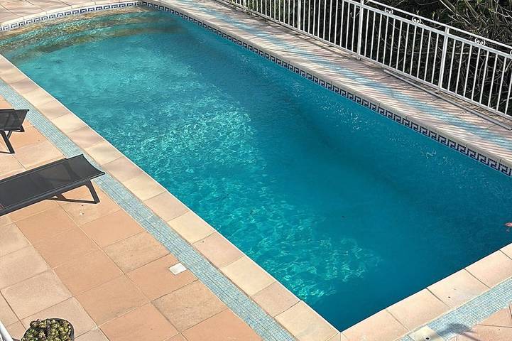 Ganze Wohnung, Located in Bargemon in the Haut-Var region: Ground-floor apartment in a villa in Bargemon, Draguignan Region