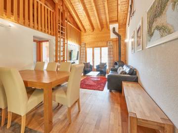 Gîte pour 7 personnes, avec balcon dans Les Collons