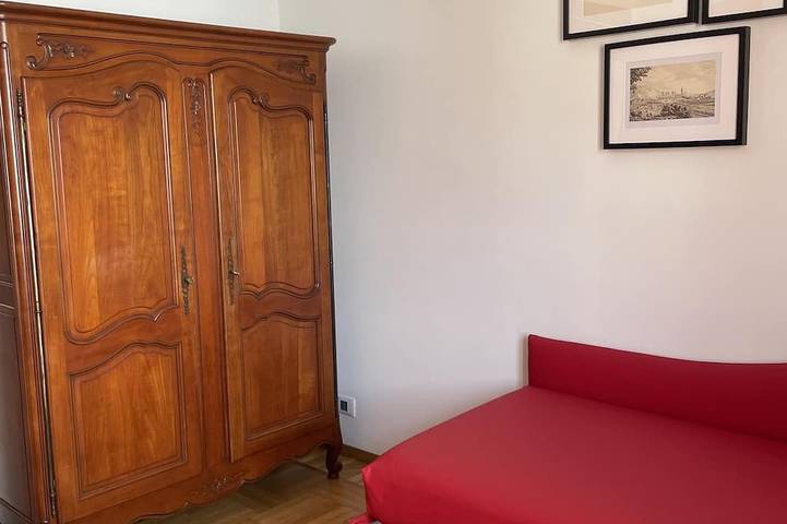 Entire apartment, Rubina Home in Alba, Langhe