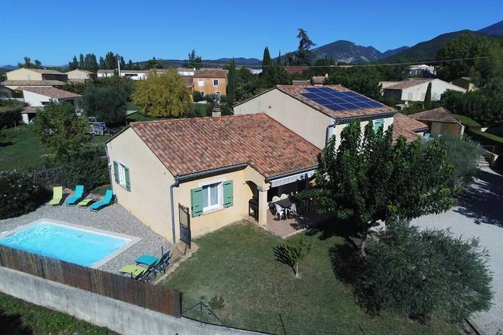 8-Personen Villa mit privatem Pool am Fuße des Mont Ventoux in Malaucène, Parc naturel régional du Mont-Ventoux