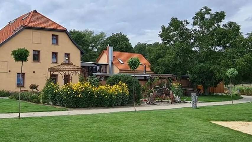 Ferienwohnung für 4 Personen, mit Garten