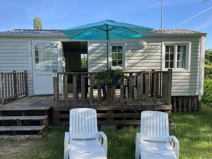 Mobil home pour 4 personnes, avec bassin pour enfant, animaux acceptés dans la Sarthe - 3