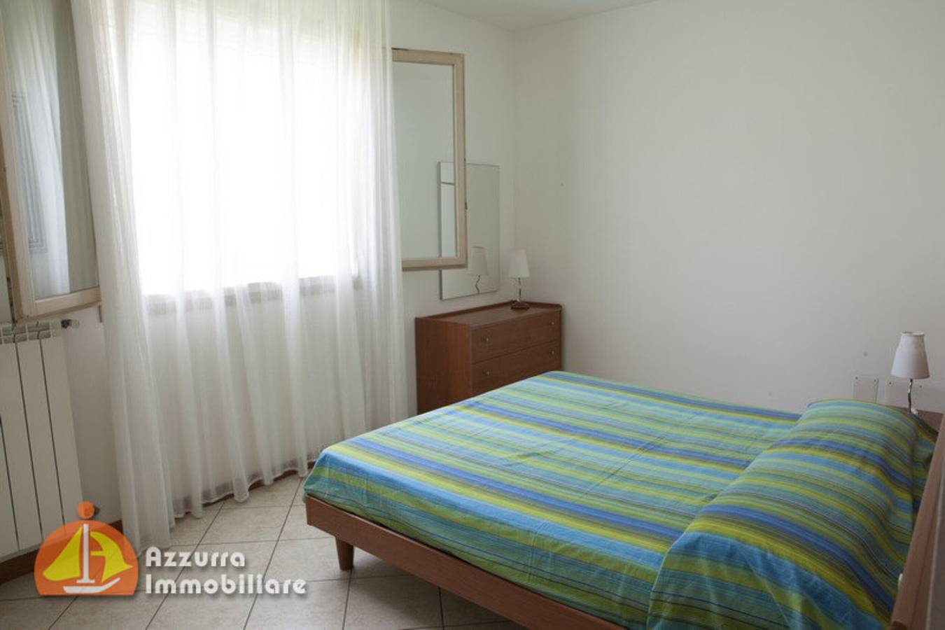 Ganze Wohnung, Ferienwohnung 'Residenz Borgo Dei Fiori H06' mit Gemeinschaftspool und privater Terrasse in Lido di Jesolo, Jesolo