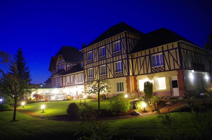 Hôtel pour 2 personnes, avec jardin à Aumale
