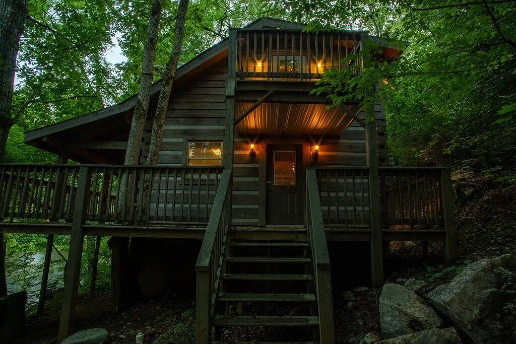 Adorable Riverfront Cabin * Ev Chrg * Fish * Swim in Blount County