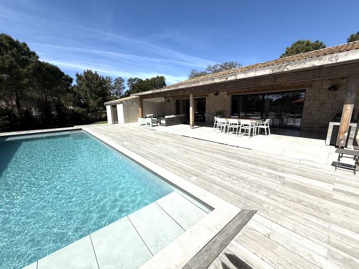 Villa pour 12 personnes, avec terrasse et jardin à Lecci - 2