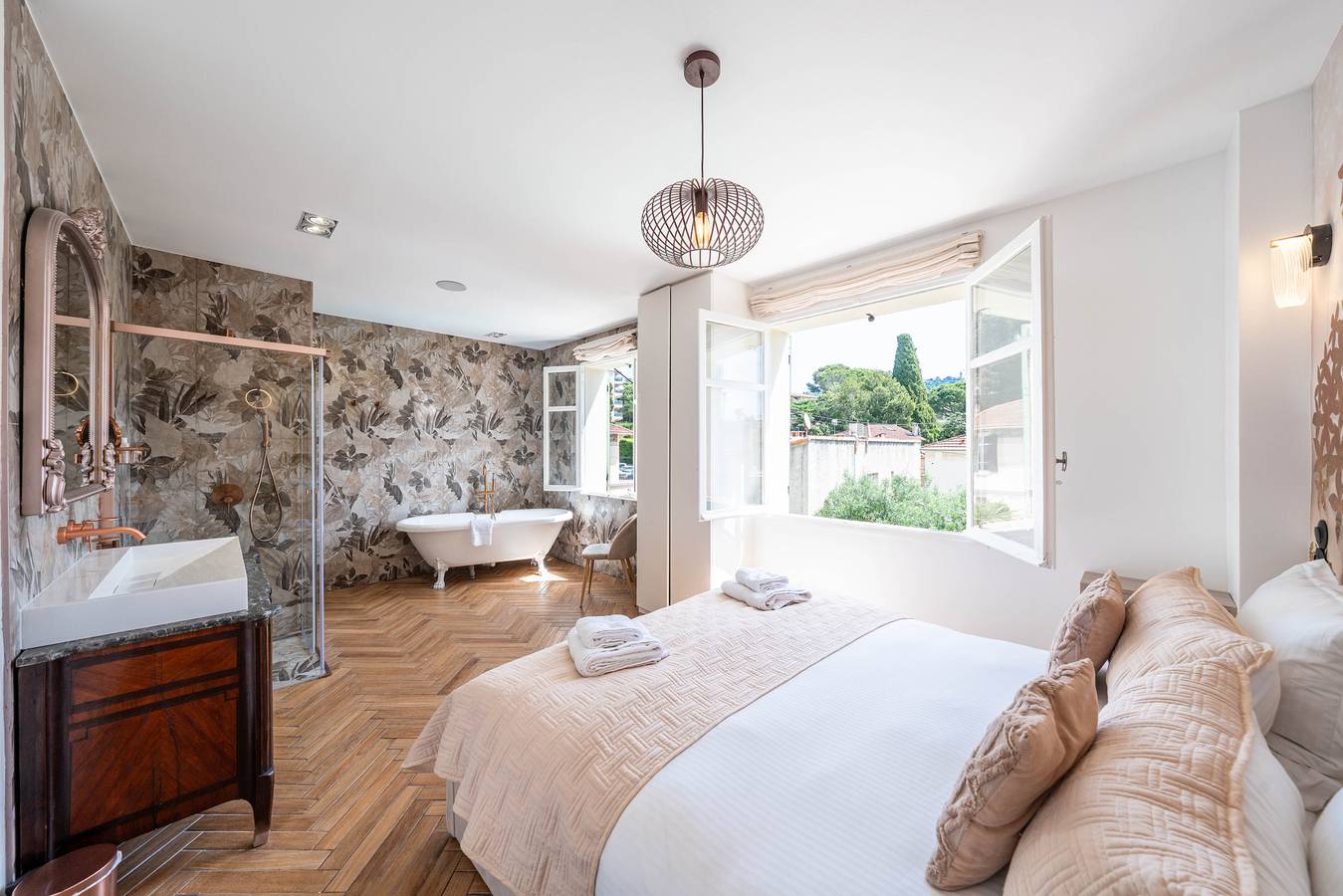 Villa Rosoliel in Cannes, Côte méditerranéenne (France)