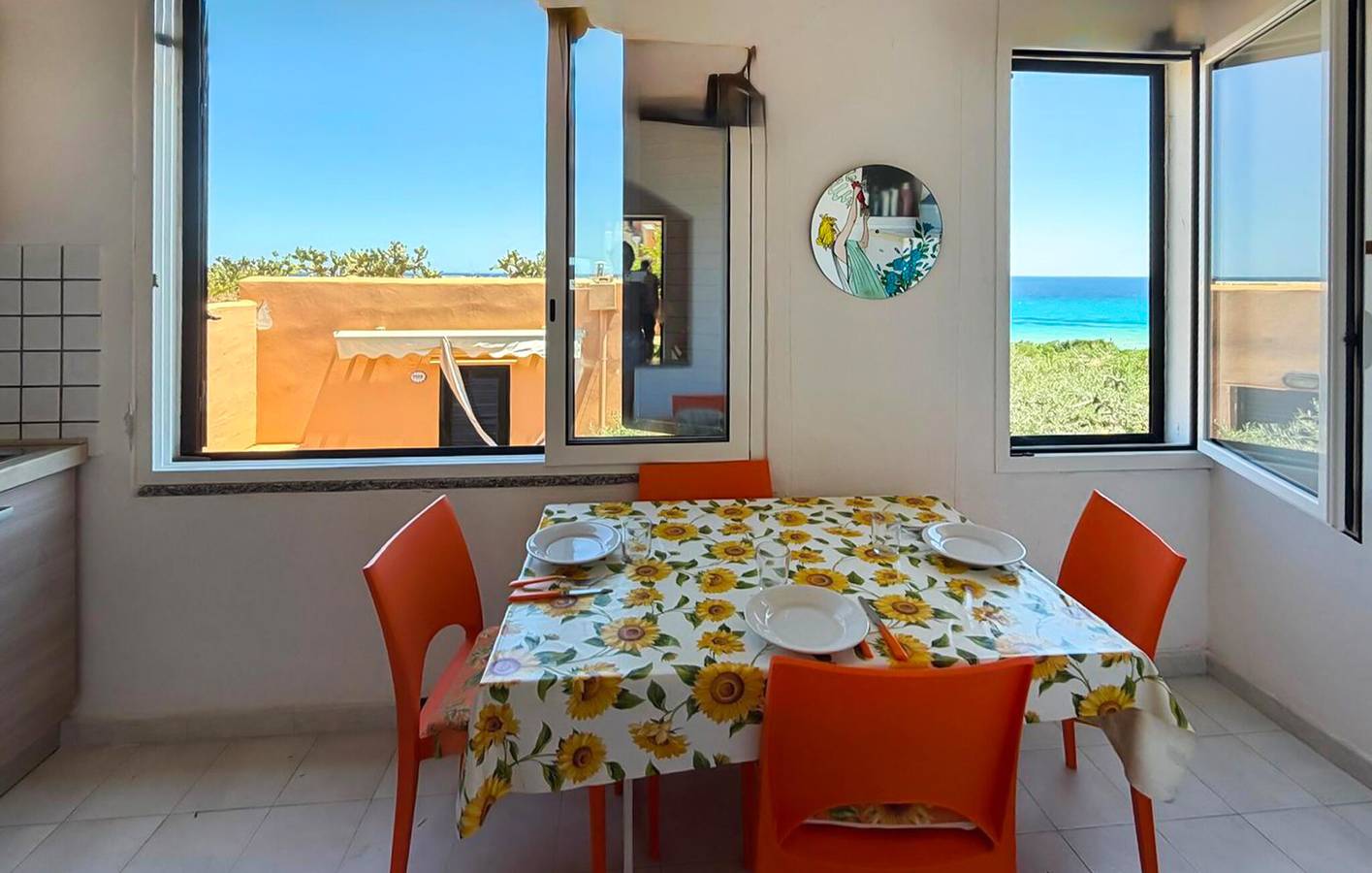 Gemütliche Wohnung am Meer mit Meerblick, Terrasse und Parkplatz in der Nähe von Costa Rei in Costa Rei, Muravera