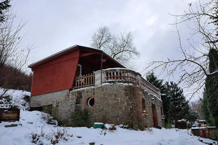 Bungalow für 2 Personen, mit Garten