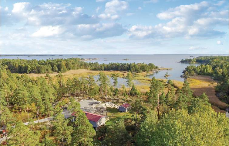 Hus för 6 Personer med trädgård in Åmål (Kommun), Vänern