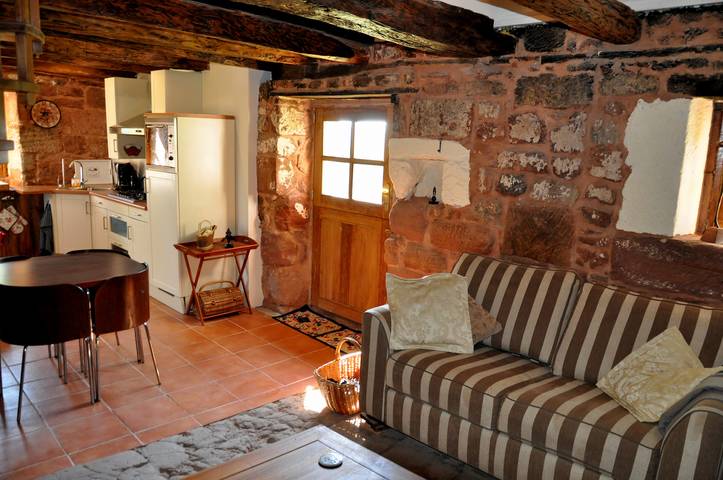 Gîte pour 2 personnes, avec Piscine en Corrèze - 4