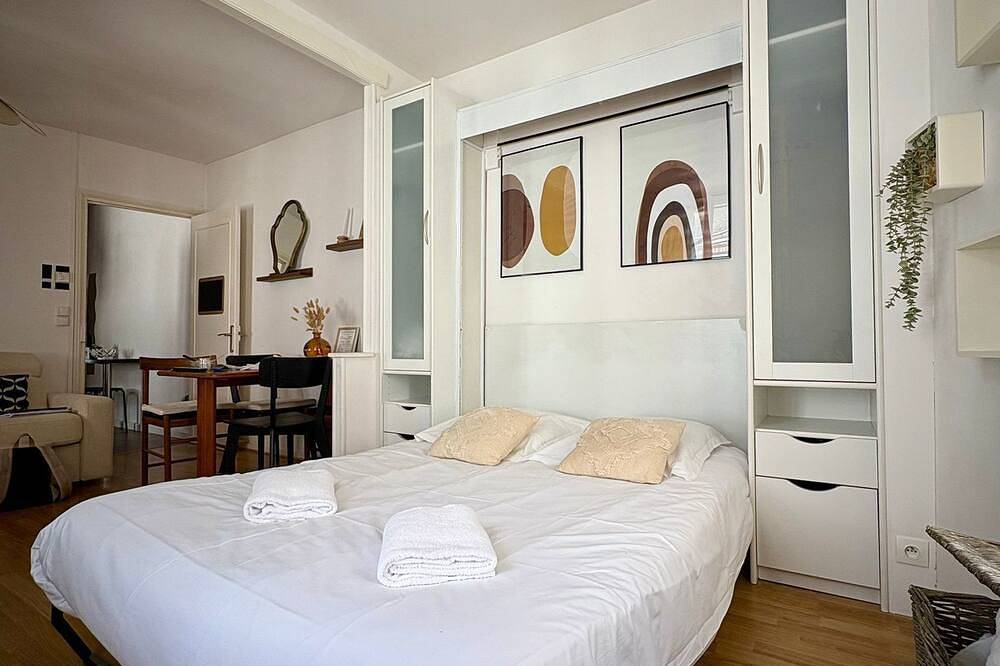 Ganze Wohnung, T1 Quartier Historique - 5 min à Pied de la Cathédrale in Chartres, Chartres und Umgebung