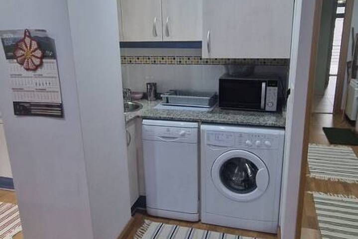 Entire apartment, 21A04 Felechosa apartment near the ski resorts in Felechosa, Aller
