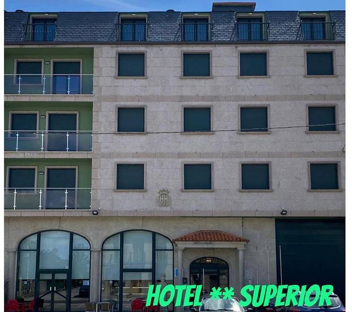 Apartamento para 3 personas, con terraza además de vistas y piscina en Villanueva de Arosa