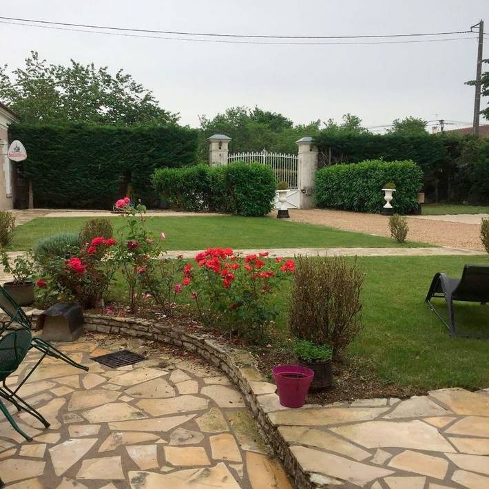 Location de vacances pour 10 personnes, avec piscine et jardin à Francueil - 4