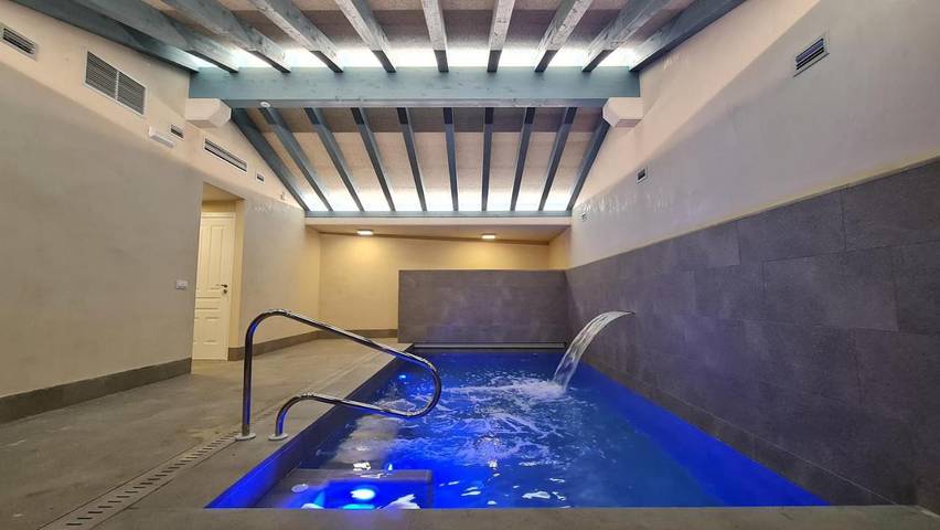 Casa de vacaciones para 9 personas, con terraza y piscina - 1